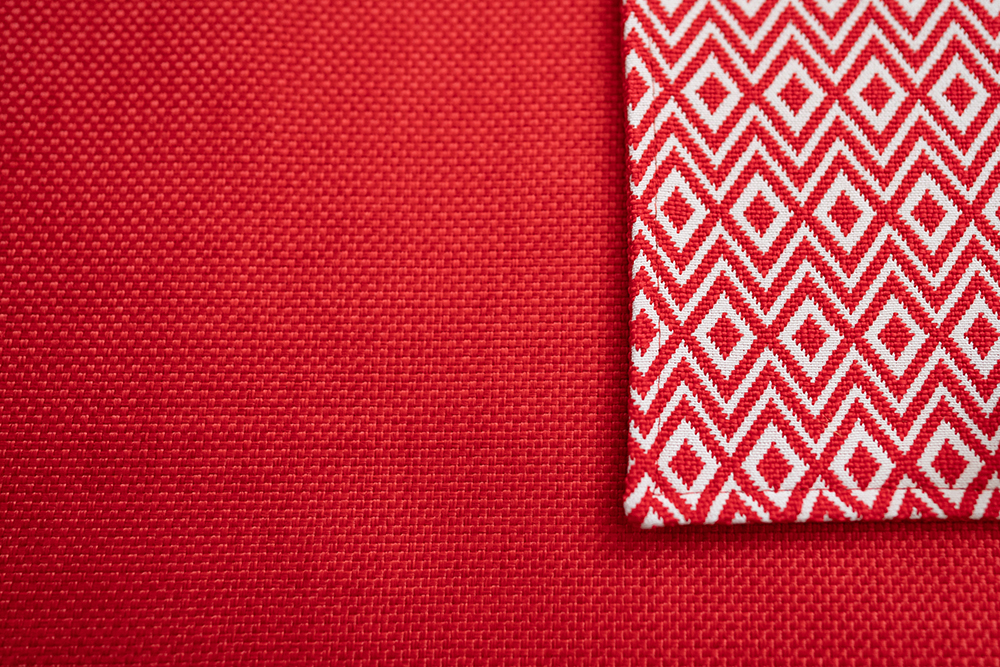 Hochwertige, rote nach Faltmarkisen, Maß und Heimtextilien 46x32 Tischsets in Accessoires cm, Seilspannmarkisen, | | von Textile | Balkonsichtschutz wendbar Sonnensegel